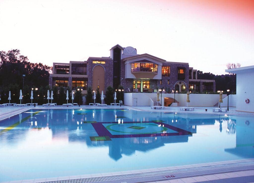 Airport transfers to Simantro Beach Hotel