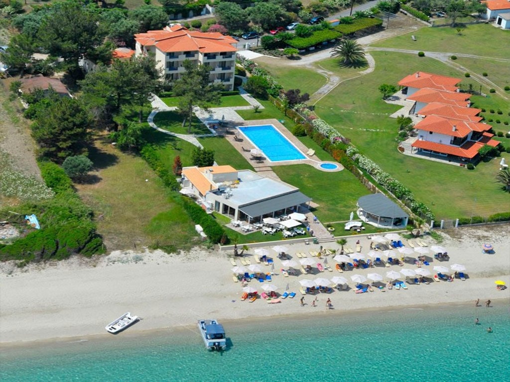 Airport transfers to Azur Hotel - Kryopigi 1 Airport transfers to Azur Hotel - Kryopigi